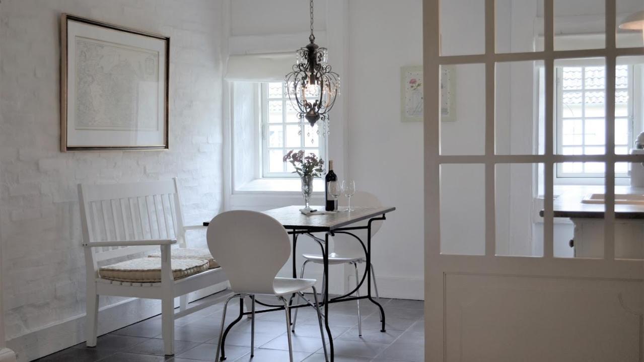 Store Ejlstrup Bed & Breakfast Odense Ngoại thất bức ảnh