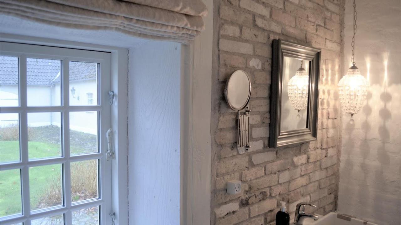Store Ejlstrup Bed & Breakfast Odense Ngoại thất bức ảnh