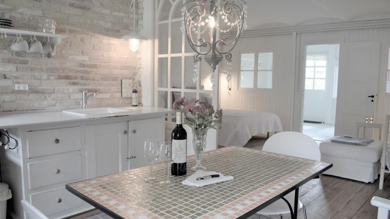 Store Ejlstrup Bed & Breakfast Odense Ngoại thất bức ảnh